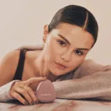 Увлажняющий крем для рук Rare Beauty Find Comfort Hydrating Hand Cream, 53 мл — фото 3