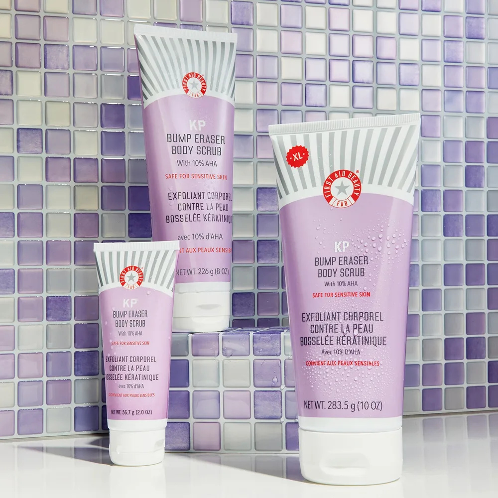 Пилинг для тела с AHA кислотами First Aid Beauty KP Bump Eraser Body Scrub with 10% AHA