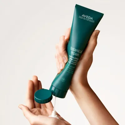 Aveda Botanical Repair Крем для укладки волос несмываемый восстанавливающий 150 мл