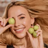 FABLE AND MANE SahaScalp сыворотка-масло для кожи головы успокаивающая с амлой, бакучи и куркумой, для сухой и чувствительной кожи головы, 55 мл Fable & Mane SahaScalp — фото 4