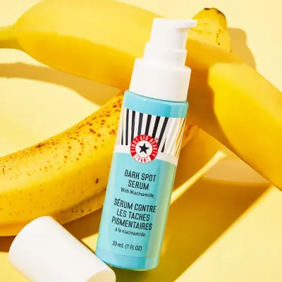 Сыворотка против пигментации с ниацинамидом First Aid Beauty, 30 мл
