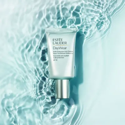 ESTEE LAUDER DayWear Sheer Tint SPF 15 крем тонирующий для лица