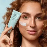 ESTEE LAUDER DayWear Sheer Tint SPF 15 крем тонирующий для лица — фото 5