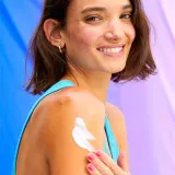 Увлажняющий солнцезащитный крем для рук и тела SPF 50+ Ultra Violette Extreme Screen, 150 мл — фото 3