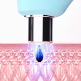 FOREO KIWI прибор для вакуумной чистки лица с синим светодиодом, оттенок Arctic Blue — фото 2