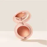Пудра для лица, придающая сияние Rare Beauty Positive Light Silky Touch Highlighter, оттенок Enlighten — фото 4