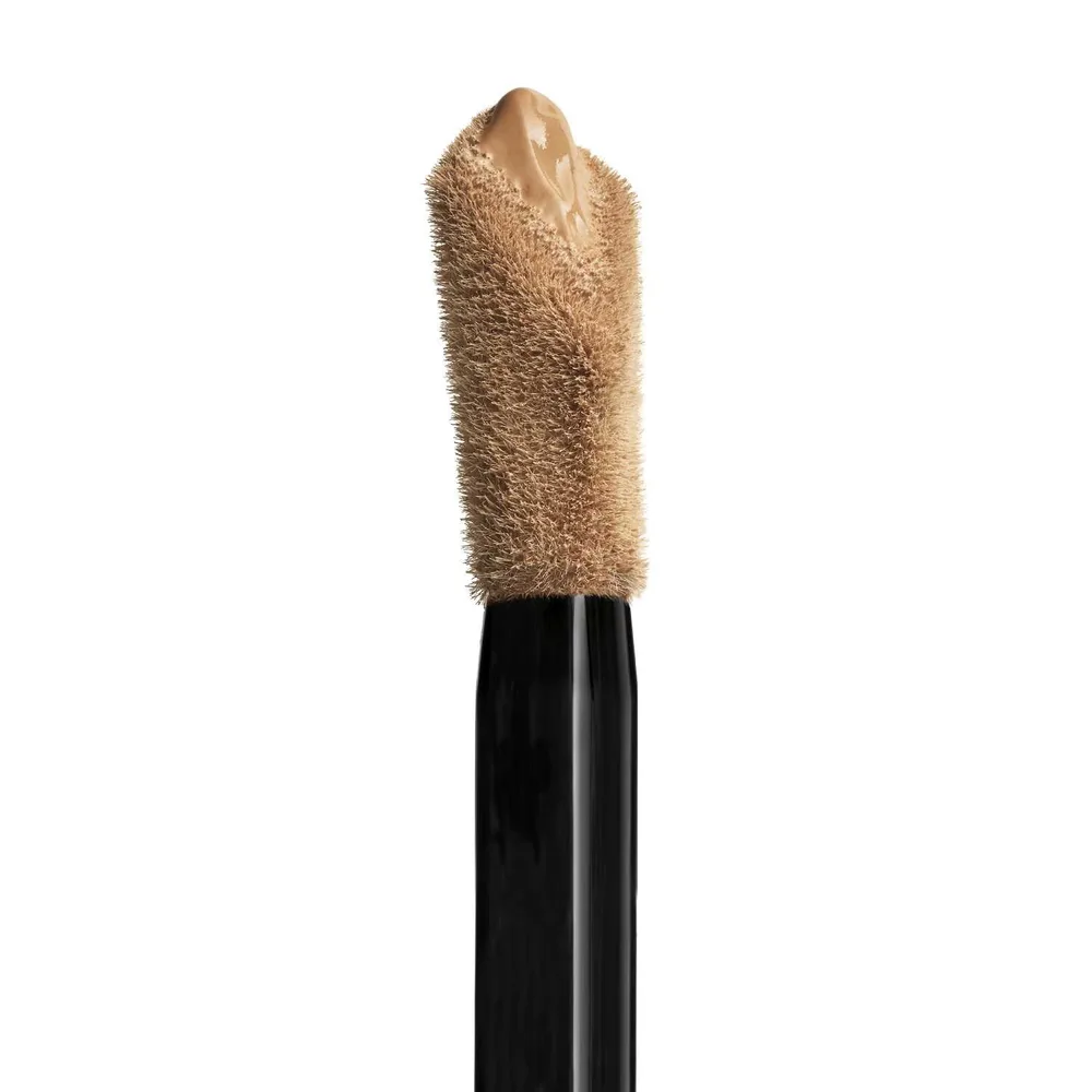 Корректор для лица Yves Saint Laurent All Hours Concealer, 15 мл, оттенок LC1
