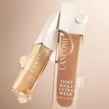 Разглаживающий консилер в жидкой текстуре Lancôme Teint Idole Ultra Wear Care & Glow, оттенок 120N — фото 2