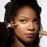 Длительный увлажняющий корректор Fenty Beauty Мы в расчете, 9 мл, оттенок 200C — фото 2