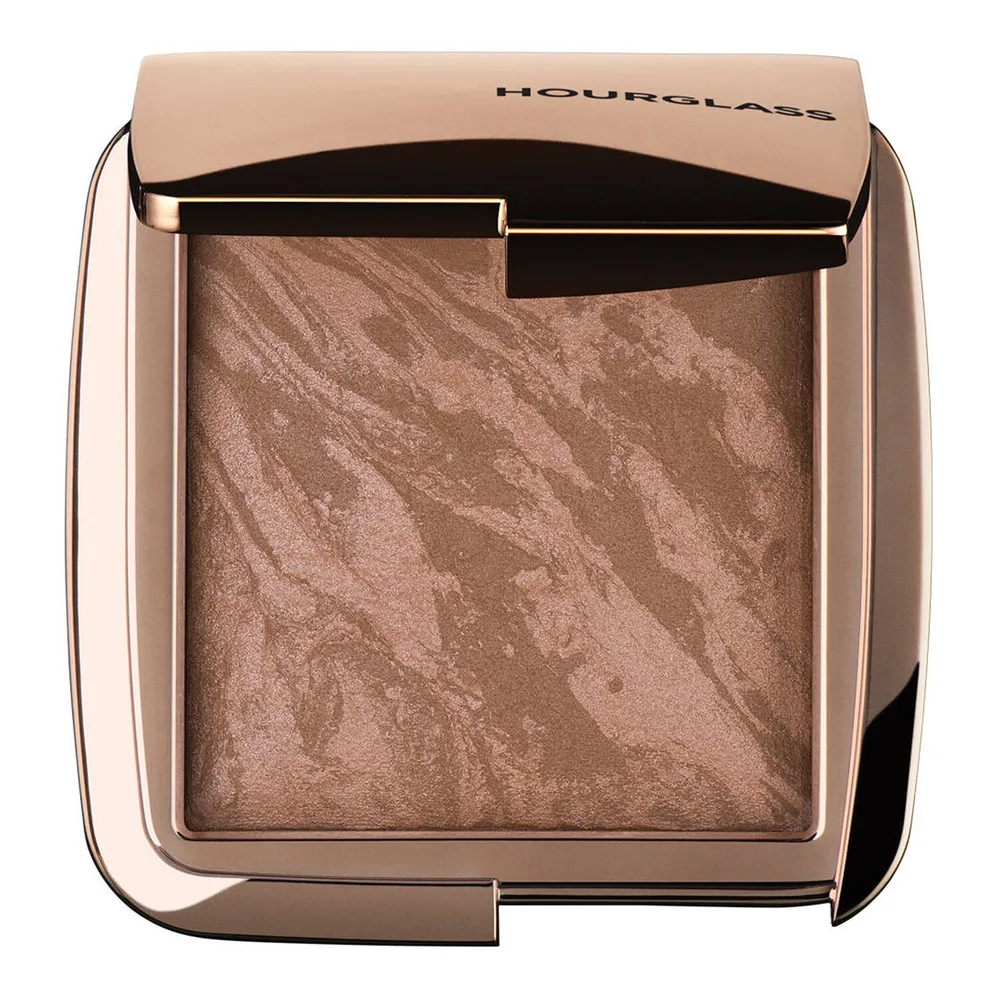 Рассветляющий бронзатор для лица Hourglass Ambient Lighting Bronzer, 11 г, оттенок Radiant Bronze Light