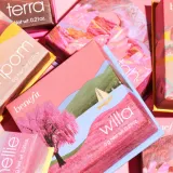 Румяна для щек в нейтральном нежно-розовом оттенке Benefit Cosmetics Villa — фото 3