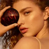 Пудра для лица с эффектом сияния Shimmering Powder GUERLAIN Terracotta Luminizer, 10 г, оттенок 00 Ivory — фото 2