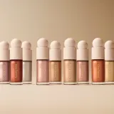 Румяна в жидкой форме Rare Beauty Positive Light Liquid Luminizer, 15 мл, оттенок Enlighten — фото 3