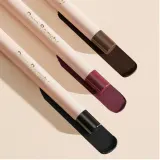 Гелевый эйелайнер Rare Beauty Perfect Strokes Gel Eyeliner, 0.25 г, оттенок True чёрный — фото 4