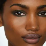 Водостойкий подводка для глаз Hourglass Voyeur Waterproof Gel Eyeliner, 0.32 г — фото 3