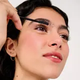 Тушь для ресниц, удлиняющая и подкручивающая Benefit Cosmetics Roller Lash, оттенок Noir — фото 1