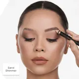 Карандаш для подчеркивания бровей Anastasia Beverly Hills Highlighting Duo Pencil, оттенок Matte Camille/Sand Shimmer — фото 4