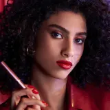 ESTEE LAUDER Pure Color Explicit Slick Shine глянцевая помада для губ 222 Heat of the Moment 0,70 г, оттенок 222 - Heat of the Moment — фото 4