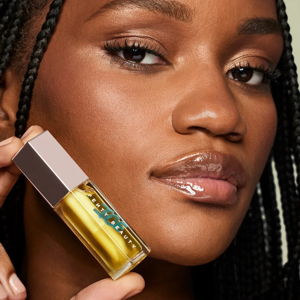 Освежающий блеск для губ Fenty Beauty Gloss Bomb Ice Fruitz, 9 мл, оттенок Ice'd Pineapple