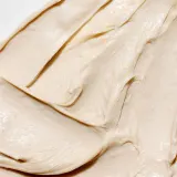 innisfree Volcanic очищающая пенка для лица с вулканической породой и BHA, 150 мл — фото 2