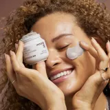 Маски для лица innisfree Clay mask with volcanic rock and AHA, 100 мл — фото 2