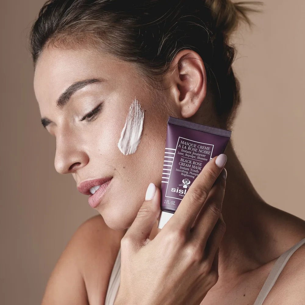 Sisley Black Rose Cream Mask маска для лица с чёрной розой придающая сияние 60 мл