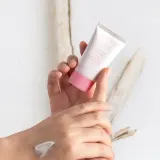 FOREO LUNA Micro-Foam Cleanser 2.0 пенка для умывания очищающая дорожный формат 20 мл — фото 3