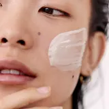 Маска для лица на ночь с розой и гиалуроновой кислотой fresh Rose Sleeping Mask — фото 2