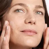 Clinique Smart Clinical Repair Wrinkle Correcting Rich Cream насыщенный крем для лица 50 мл — фото 3