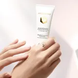 Бальзам для рук, восстанавливающий и омолаживающий GUERLAIN Abeille Royale, 40 мл — фото 4
