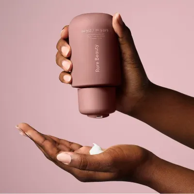 Увлажняющий бальзам для тела Rare Beauty Find Comfort Hydrating Body Lotion, 250 мл