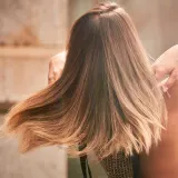 Восстанавливающий кондиционер Bumble and bumble Bond-Building Repair Conditioner, 200 мл — фото 3