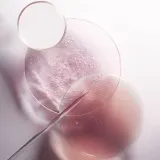 Набор косметики для волос "Шампунь и кондиционер" Kérastase CHROMA ABSOLU Neutralizing mask with green pigment, 150 мл — фото 3