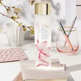 ESTEE LAUDER Micro Essence Treatment Lotion Fresh with Sakura Ferment эссенция для лица — фото 4