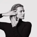 Крем для лица на день: Выглаживает, Уплотняет Chanel LE LIFT OIL-IN-CREAM, 50 мл — фото 1
