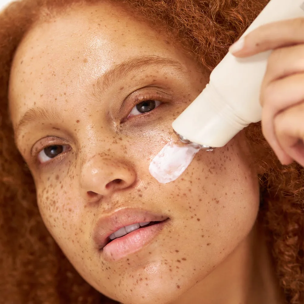 Refy Face Sculpt крем-гель для лица увлажняющий с роликовым аппликатором Clear, 70 мл