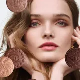 Chanel LES 4 OMBRES BOUTONS четырехцветные тени для век 2 г, оттенок Boutons Mademoiselle — фото 3