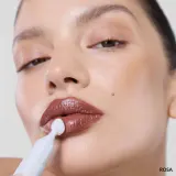 Refy Lipstick — увлажняющая жидкая помада с сатиновым финишем, 3,5 мл, оттенок Mulberry — фото 3
