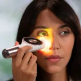 Lightinderm Brightening — сыворотка в капсулах с ниацинамидом, андрографисом и витамином C, 4 x 2,1 мл — фото 1