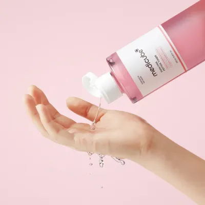 Medicube PDRN Pink Cica Soothing Toner тоник для лица успокаивающий 250 мл