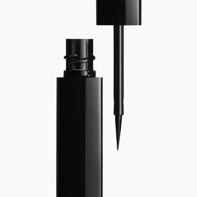 Chanel LE LINER DE CHANEL жидкая подводка для глаз 2,5 мл