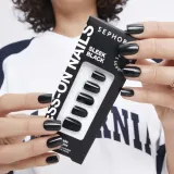 Sephora Collection Press On набор накладных ногтей самоклеящихся Red carpet 1 шт, оттенок Red carpet (1 pc) — фото 4