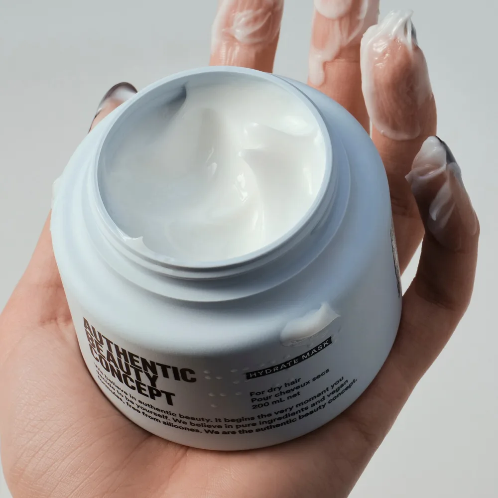 Authentic Beauty Concept Hydrate Mask — увлажняющая маска для нормальных и сухих волос, 200 мл