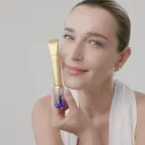 Shiseido Vital Perfection интенсивное средство для зоны морщин и пигментных пятен 20 мл — фото 2