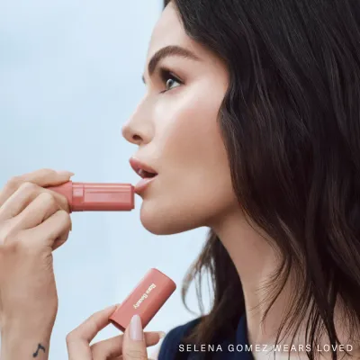 Rare Beauty Find Comfort Lip Butter бальзам-маска для губ 4 г