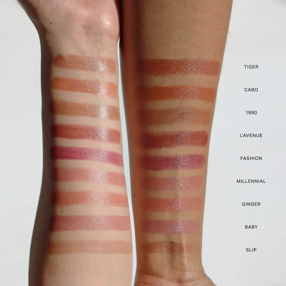Merit Beauty Signature Lip Satin помада сатиновая, 3 г, оттенок Bespoke