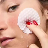 First Aid Beauty Ultra Repair Disques увлажняющие диски для лица с церамидами, 60 шт, 60 патчей — фото 1