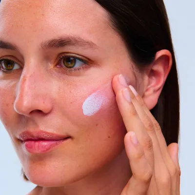 Clarins UV Plus SPF50 флюид солнцезащитный для лица Translucent 30 мл