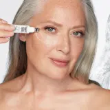 Charlotte Tilbury Cryo Recovery Eye Serum сыворотка для кожи вокруг глаз 15 мл — фото 2