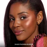 Too Faced Bronzer пудра-бронзер с розовым подтоном 8 г, оттенок Fuchsia Bunny — фото 3